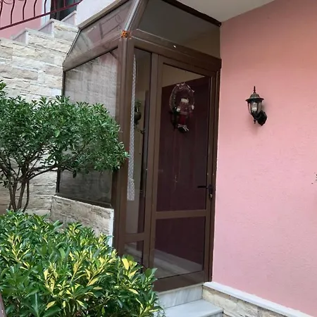 Apartment Vila Kristiana Korce